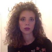 Laureata in lingue offre ripetizioni di inglese, spagnolo e aiuto compiti