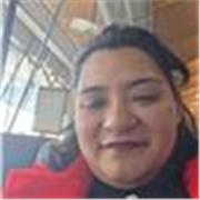 Profesora de primaria imparte clases de refuerzo y ayuda con las materias q mas le cuesta a sus hijos .