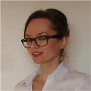 Mam ponad 8 lat doświadczenia w nauczaniu rysunku. Prowadzę ucznia indywidualnie.