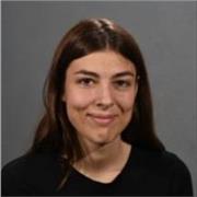 Professeure de mathématiques pour élève en difficulté scolaire ou en recherche d'approfondissement. Du collège à la Terminale