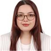 English teacher with a degree in Literature and pedagogical training, offering fun and creative lessons for all ages.