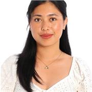 Ofrezco clases de inglés y clases de Biología impartidas en inglés. Puedo ayudarte a mejorar tu inglés de una manera divertida, tranquila y cercana, haciendo que aprender sea una experiencia agradable y eficaz. 🤗