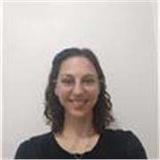 Enseignante trilingue diplômée universitaire, expérimentée tous niveaux. Cours interactifs et dynamisants basés sur la pratique de l'oral avec repérage des points à travailler ensemble!