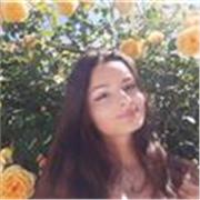 Jeune étudiante motivée et enthousiaste à partager mes connaissances !