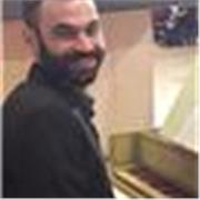 Pianista e clavicembalista diplomato con il massimo dei voti e la lode - lezioni a domicilio per allievi di ogni età