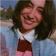 Licenciada en Relaciones Internacionales y experiencia enseñanza infantil