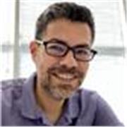 Spanish tutor providing lessons online to students