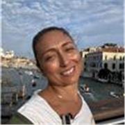 Sono una Life-Business e Sport coach, ho un master in PNL e sono operatrice di Training  Autogeno.
