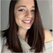 Profesora graduada en Química con vocación en la enseñanza 