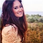 Doy clases de repaso y apoyo para niños de primaria y ESO. Clases de inglés y francés tanto de iniciación como conversación con más de 5 años de experiencia. Metodología lúdica. Doy clases tanto en Cuenca como alrededores