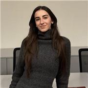 Ragazza di 24 anni, dottoressa in Mediazione Linguistica e Culturale