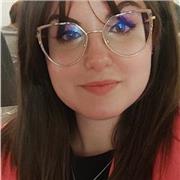 Profesora de apoyo especializada en Primaria y Secundaria con inglés