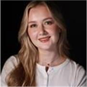 Professional vocal coaching that helps you sing with confidence, freedom and your own unique sound. 