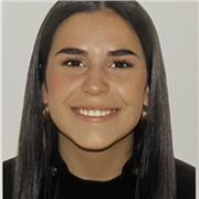 Estudiante de un Grado Superior de Técnico de Laboratorio Clínico y Biomédico, graduada en ESO y Bachillerato