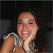 Nicole Fontana insegnante di italiano a stranieri e non