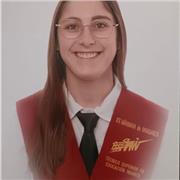 Técnico superior en educación infantil. Me considero una chica simpática, alegre y con ganas de que los más pequeños aprendan.