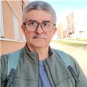 Ingeniero, docente universitario, con 25 años de experiencia en universidad pública venezolana