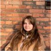 Redattrice a un giornale, madrelingua inglese