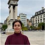 Enseignante de français titulaire d’une licence et d’un master en langue et littérature françaises