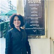 I aim to ensure my students learn to love my subjects, English and French. I am full of enthusiasm and energy whether I am talking in French or about French grammar and its patterns, or whether I am discussing how a writer has chosen to express a charact