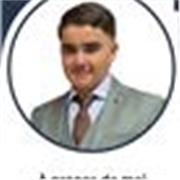 Étudiant en économie, je serais prêt à enseigner les mathématiques pour vous préparer au mieux au brevet. 