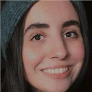 Angehende Nachhilfelehrerin im Fach Spanisch