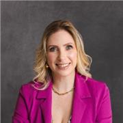 Mentora de comunicação em público, comunicação assertiva, oratória, media training