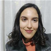 Profesora de matemáticas para niños y niñas de primaria