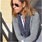 Procuradora de los Tribunales con más de 30 años de experiencia.