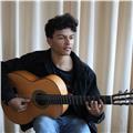 Estudiante de esmuc enseña guitarra (clásica, flamenca, acústica, eléctrica) para todos los niveles. barcelona