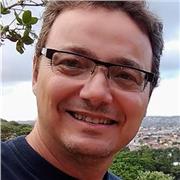 Dou aula de inglês para adultos e crianças on line