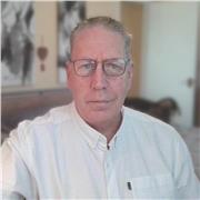 Level 5 TEFL Qualified English Tutor with Two Honours Degrees Offering Online Lessons for Adults and Professionals Worldwide Focus