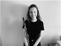 Profesora de clarinete imparte clases de instrumento a todo tipo de alumnos