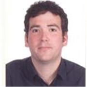 Me defino como una persona comunicativa, con buena expresión, organizado y que pretende ayudar al alumno con todas sus cuestiones