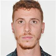 dottore di ricerca in chimica organica con esperienza internazionale in ricerca accademica e industriale.