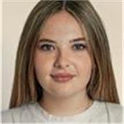 Soy una joven de 18 años que acaba de terminar 2Bto, con muchas ganas de enseñar y ayudar, daríaclases a niños de entre 4-12 años 