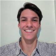 Mi nombre es Christopher mi idioma nativo es el español y tengo experiencia enseñando inglés básico así como intermedio