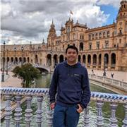 Soy un profesor de programación especializado en el desarrollo web para estudiantes de la  ESO, universitarios y profesionales