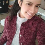 Profesora de matemática con 12 años de experiencia de trabajo con niños y adolescentes.