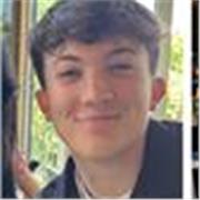 Giovane 18 anni bilingue frequenta ultimo anno liceo linguistico offre lezioni e conversazione francese a studenti scuole medie