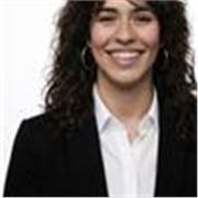 Profesora licenciada de lengua y literatura con el Máster de profesorado realizado y experiencia en centros.