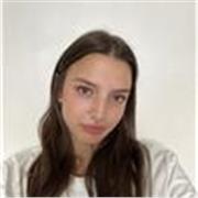 Doy classes particulares de ingles presenciales/online, disponibilidad de mañanas. Tengo certificado C1 de ingles y experiencia!