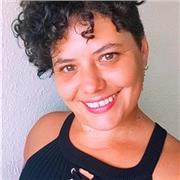 Soy Maestra Infantil , Instructora de Yoga y Mildfullness Infantil y Artista Plastica.