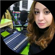 sono una docente di storia e filosofia specializzata anche sull'aiuto di studenti BES e DSA. Approccio pratico e dinamico!