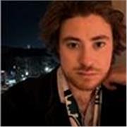 English tutor, with specialist knowledge of marketing and copywriting 