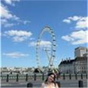 I’m a friendly, patient, and caring English teacher who loves helping young children learn English.