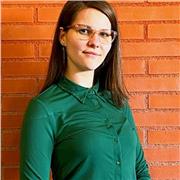 Profesora de contabilidad, finanzas y matemáticas con mucha paciencia y ganas de enseñar.