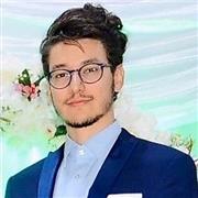 Soy un profesor nativo de árabe con experiencia en enseñar a niños y adultos de una manera divertida y efectiva