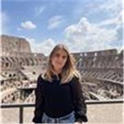 Studente al 4 anno di liceo linguistico