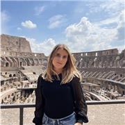 Studente al 4 anno di liceo linguistico